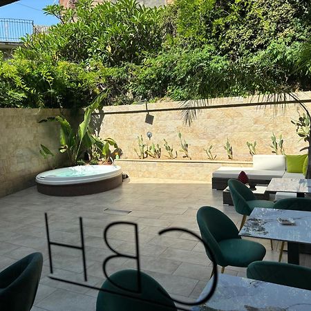 Cbh Sicitaly Group Bed & Breakfast Ачи Кастело Екстериор снимка