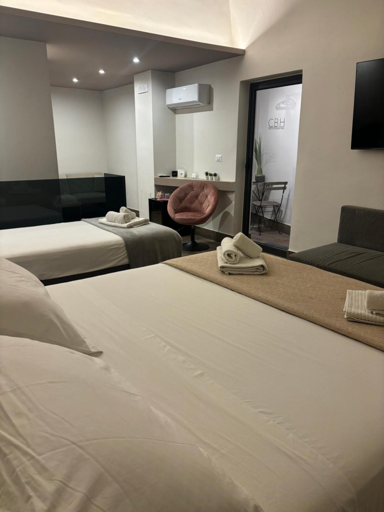 Cbh Sicitaly Group Bed & Breakfast Ачи Кастело Екстериор снимка