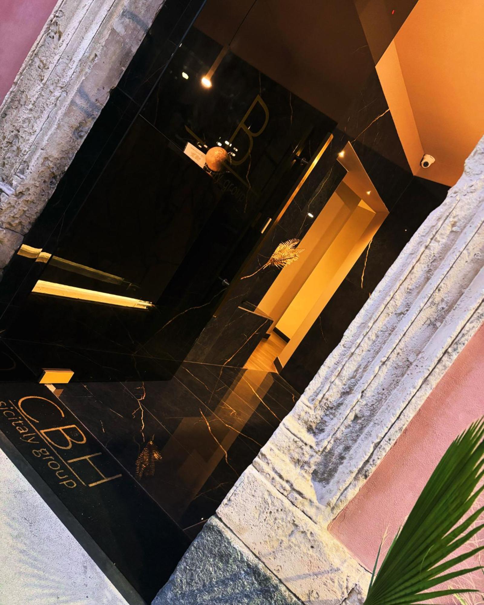 Cbh Sicitaly Group Bed & Breakfast Ачи Кастело Екстериор снимка
