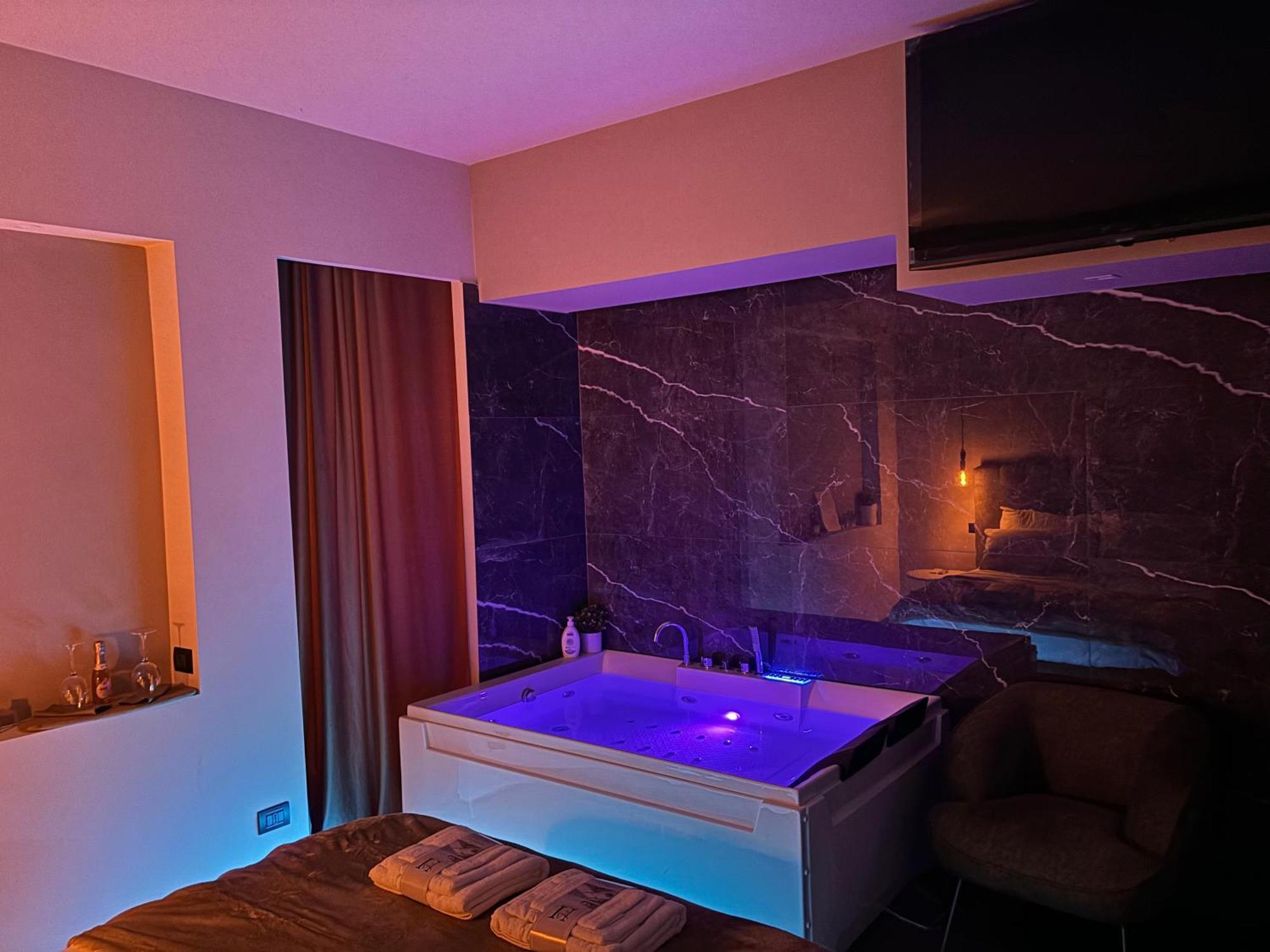 Cbh Sicitaly Group Bed & Breakfast Ачи Кастело Екстериор снимка